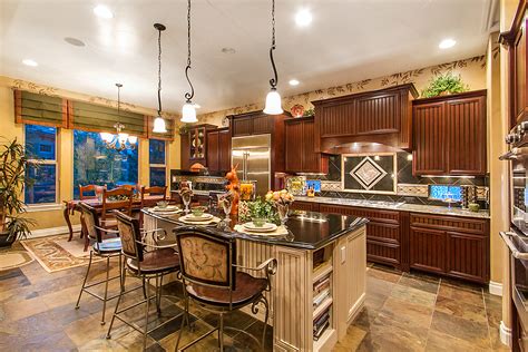Kitchen house - In a galley kitchen, you’ve got the perfect layout for a work triangle. It maximizes space. Galley kitchens have small footprints, leaving space for other rooms within the floor plan of your ...
